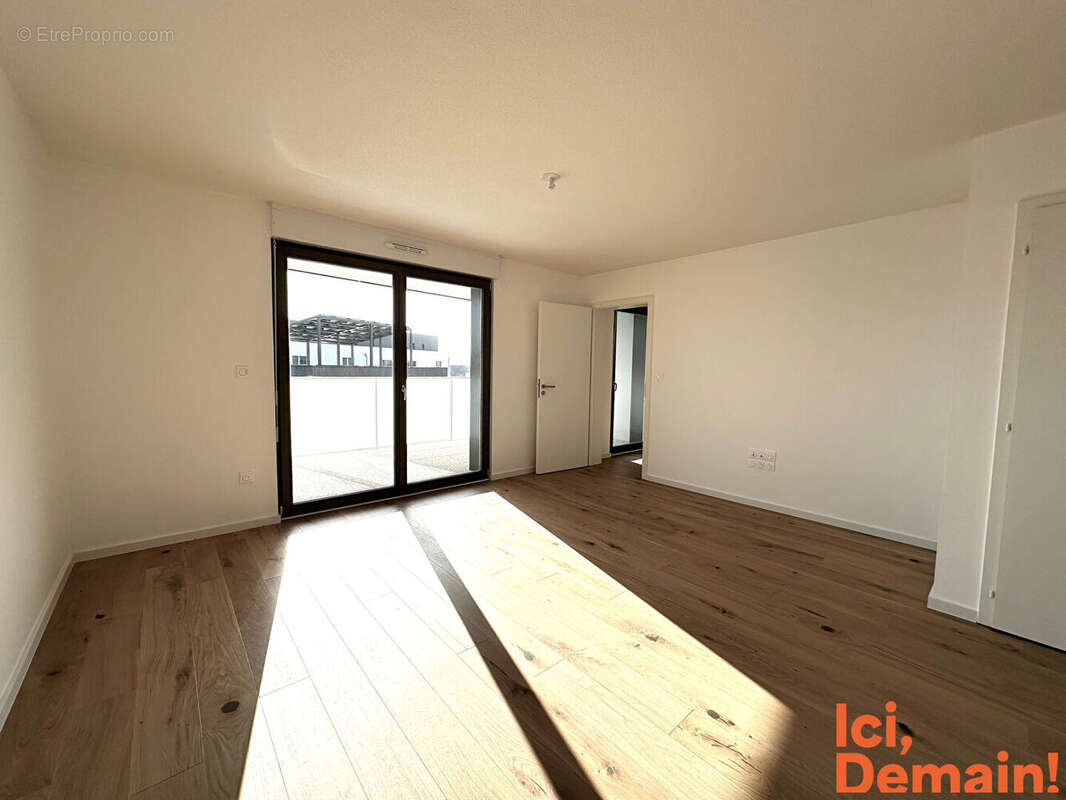 À vendre : Appartement 4 pièces à Illkirch Graffenstaden - photo 2