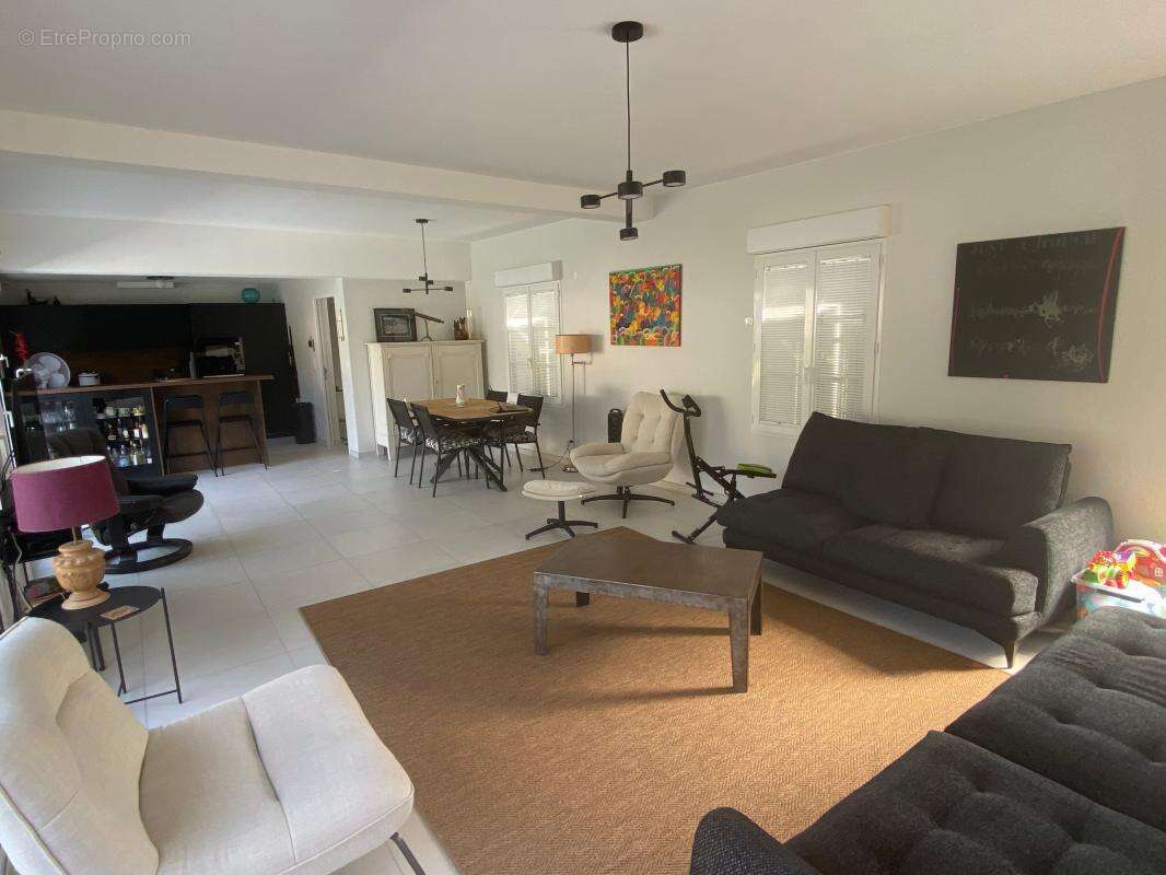 Maison à LA ROCHELLE