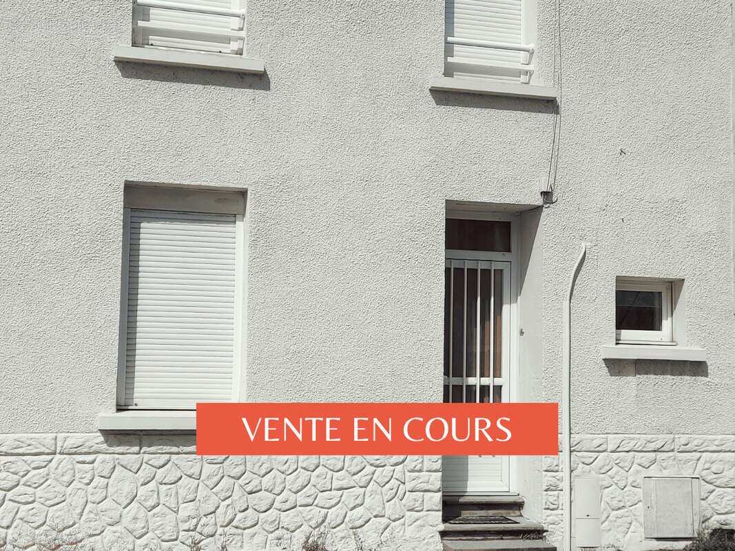 Maison à LES HERBIERS