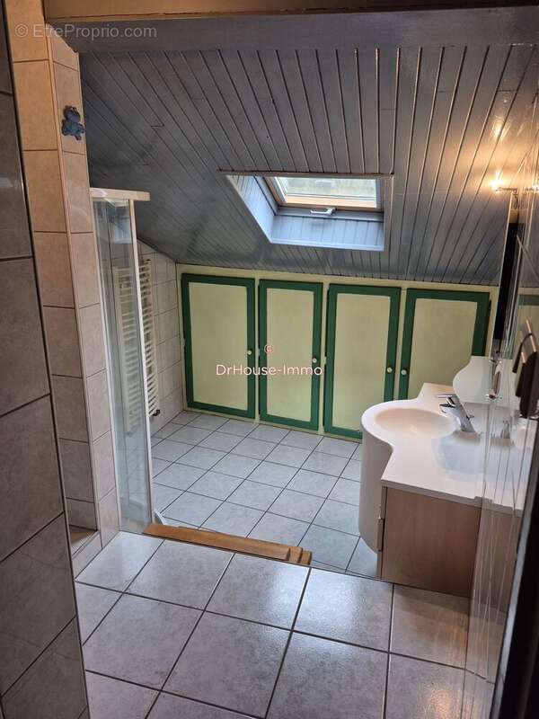 Maison à MONTFAUCON-EN-VELAY