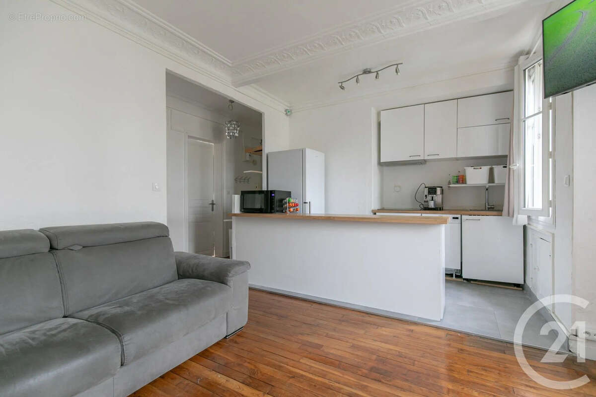 Appartement à SAINT-MAUR-DES-FOSSES