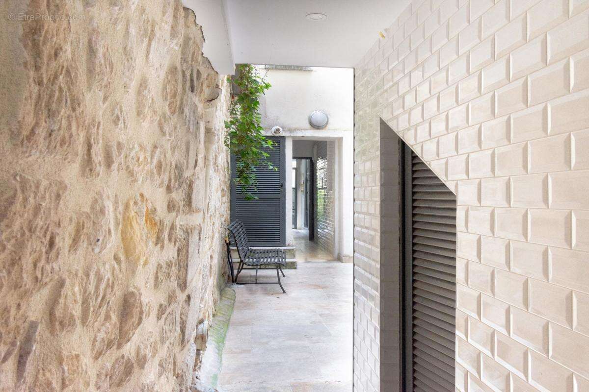 Appartement à PARIS-2E