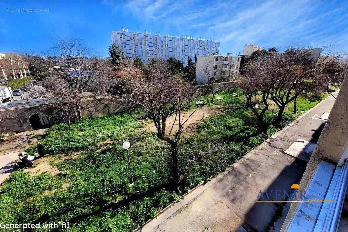 Appartement à MARSEILLE-14E