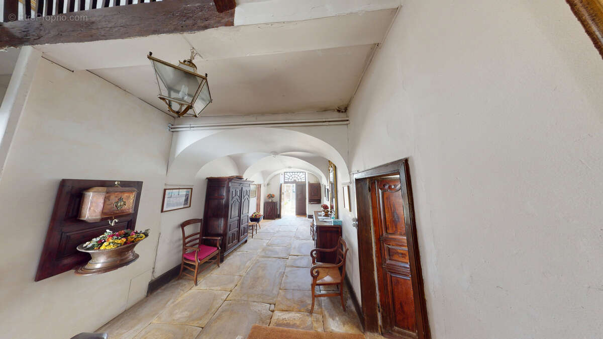 Maison à REQUISTA