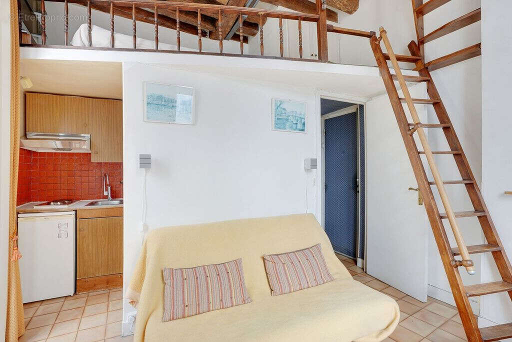 Appartement à PARIS-6E