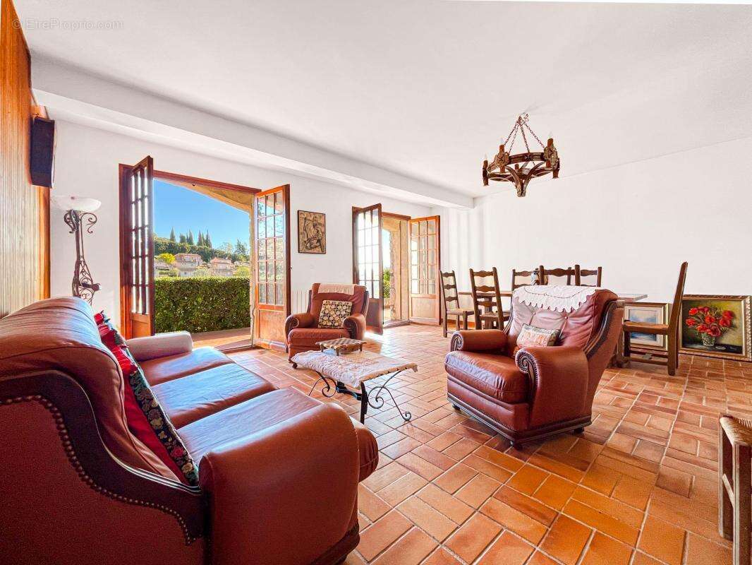 Maison à LA COLLE-SUR-LOUP