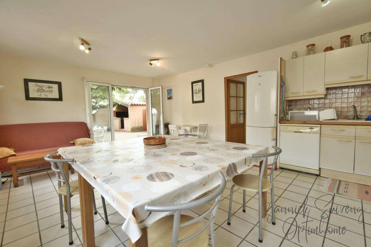 Maison avec grandes terrasses - le barcares secteur village (66420) - photo 7
