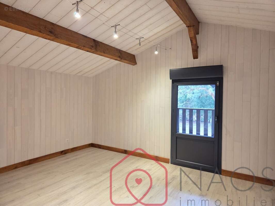 Maison à SAINT-PAUL-EN-BORN