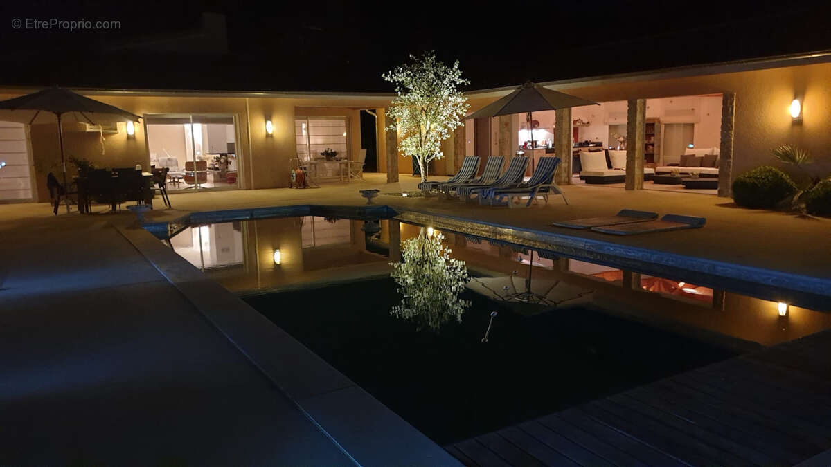 Maison à ROMPON