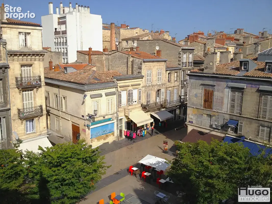 Bordeaux- rue sainte catherine- immeuble mixte 3 lots 215m² ! - photo 6