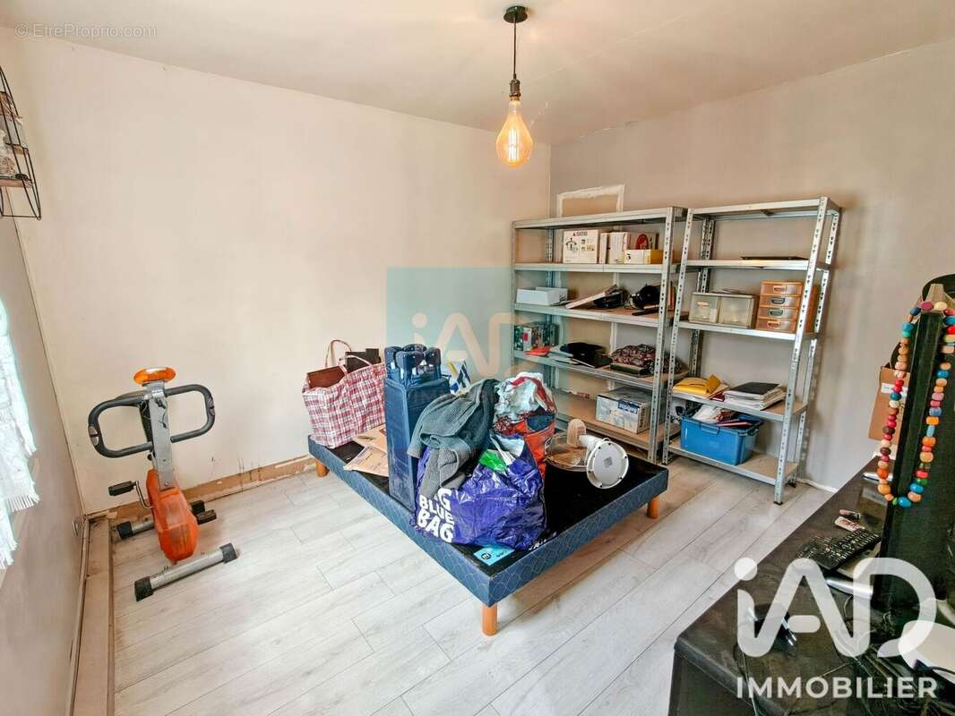 Maison 87 m² à Pont-Sur-Yonne  - photo 8