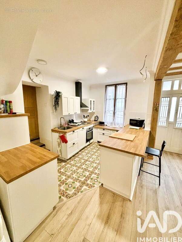Photo 8 - Maison à FERRIERE-LARCON