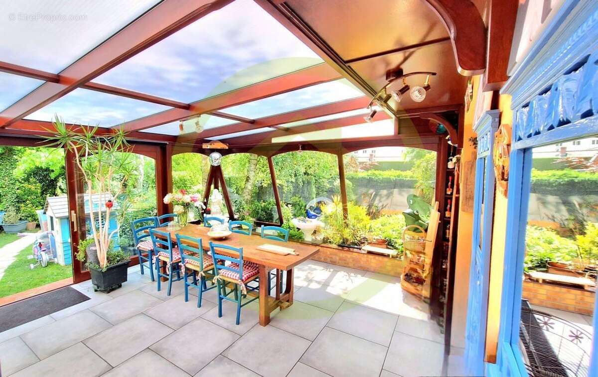 Maison à BOUCHAIN