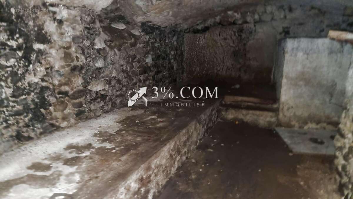 Maison à MIRABEL-AUX-BARONNIES