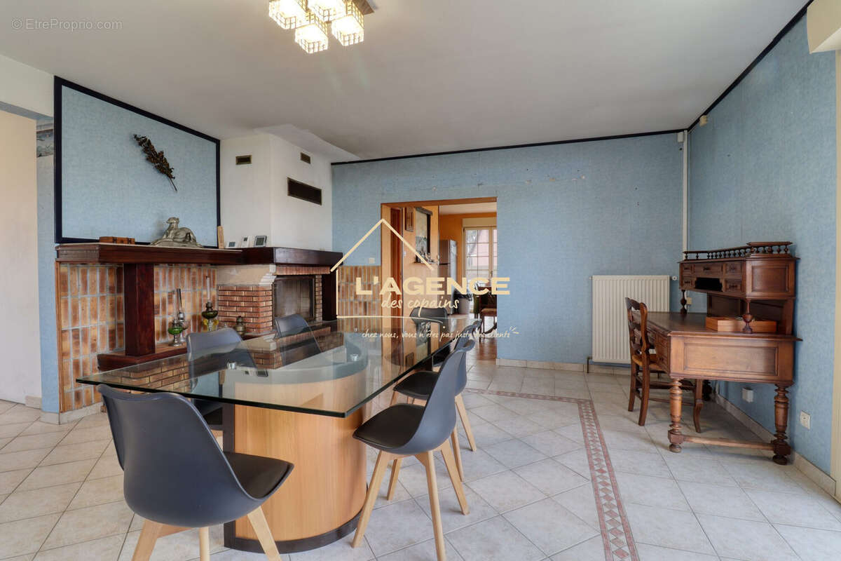 Maison à CAMIERS