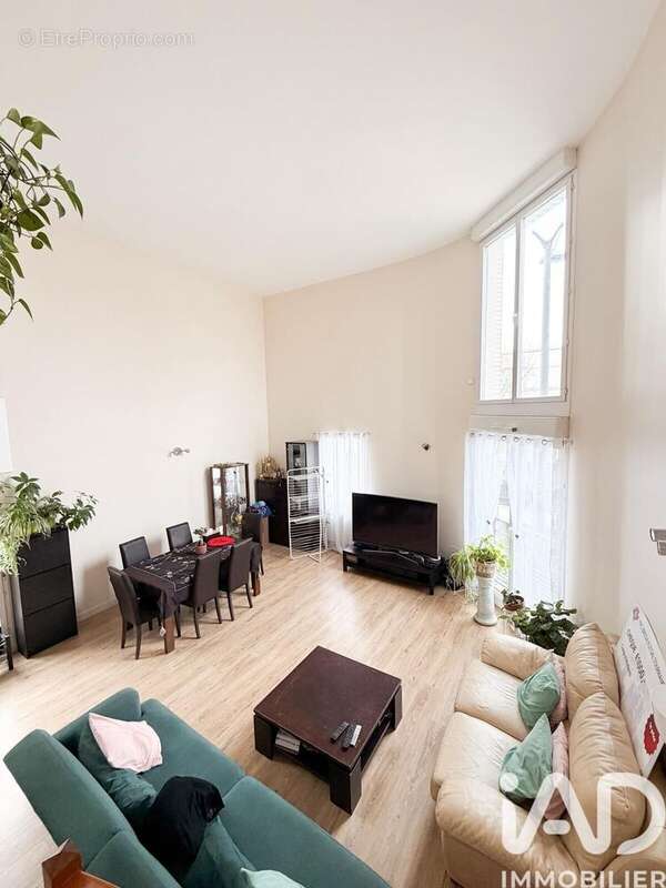 Photo 2 - Appartement à STAINS
