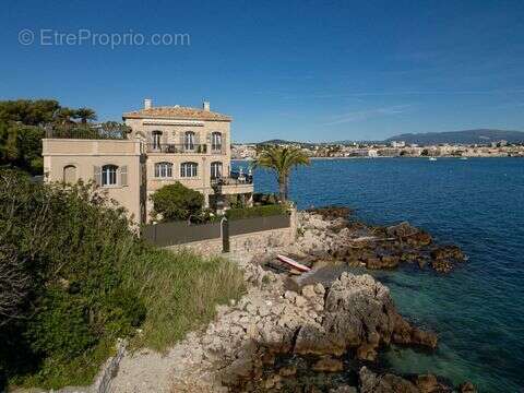 Maison à ANTIBES