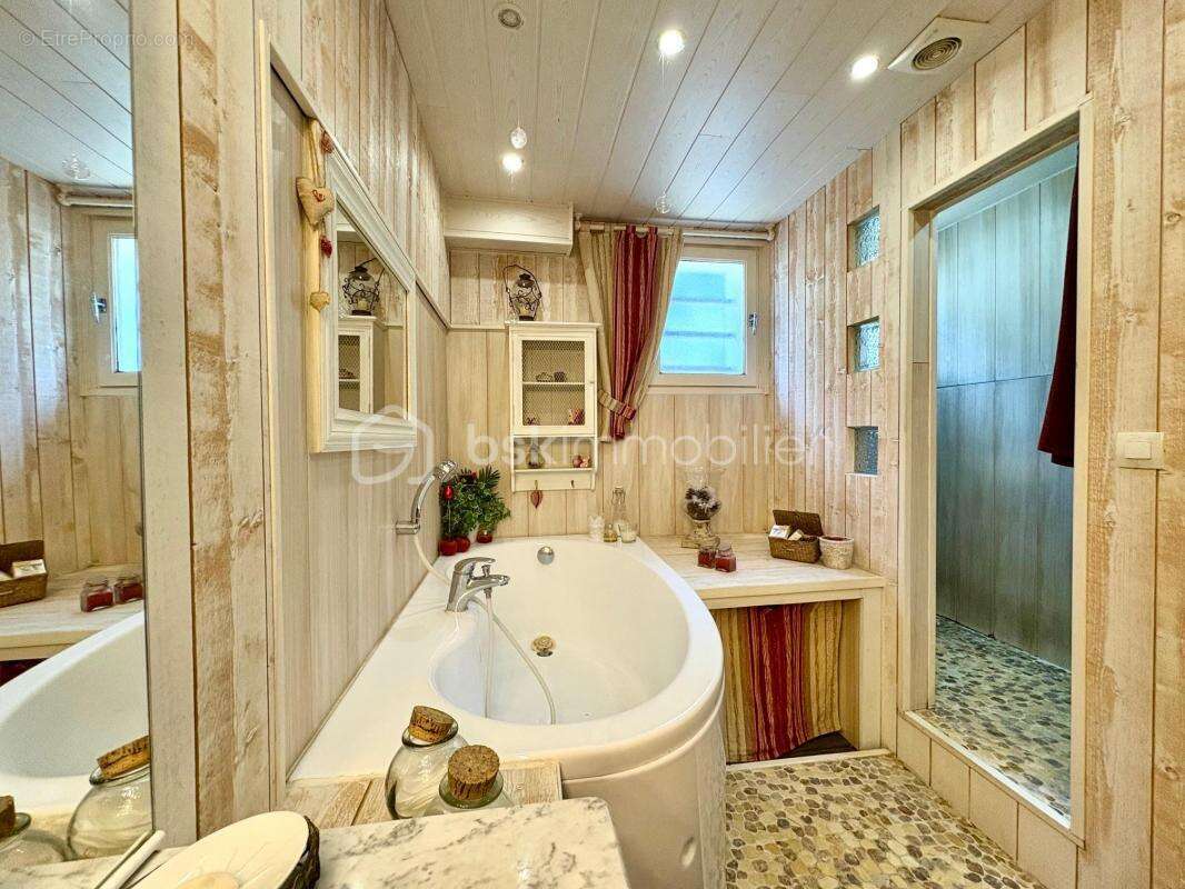 Maison à MARCOUSSIS