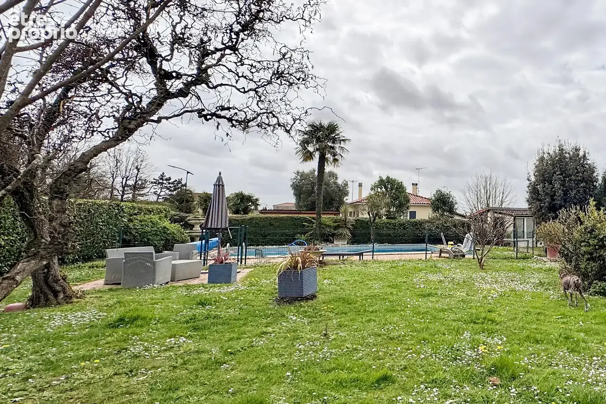 Charmante maison de plain pied avec piscine, à proximité de Jarnac - photo 15