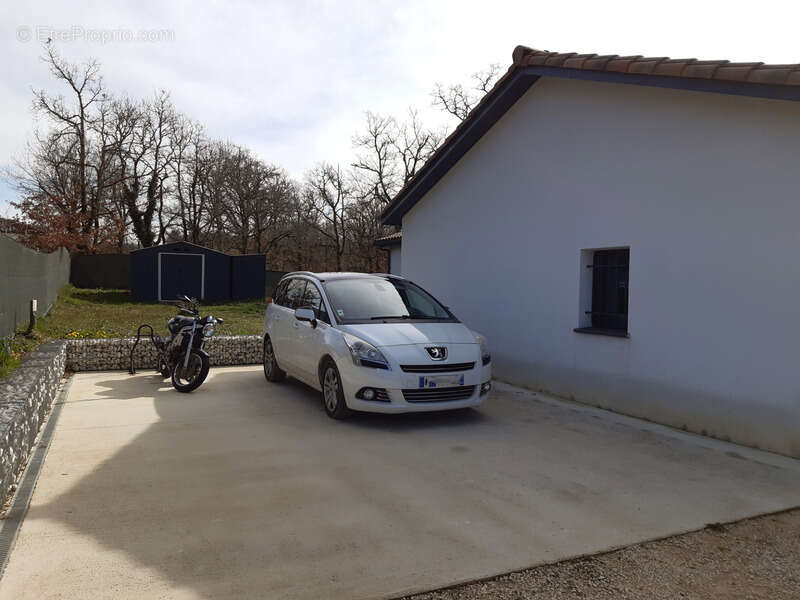 Maison à MONTDOUMERC