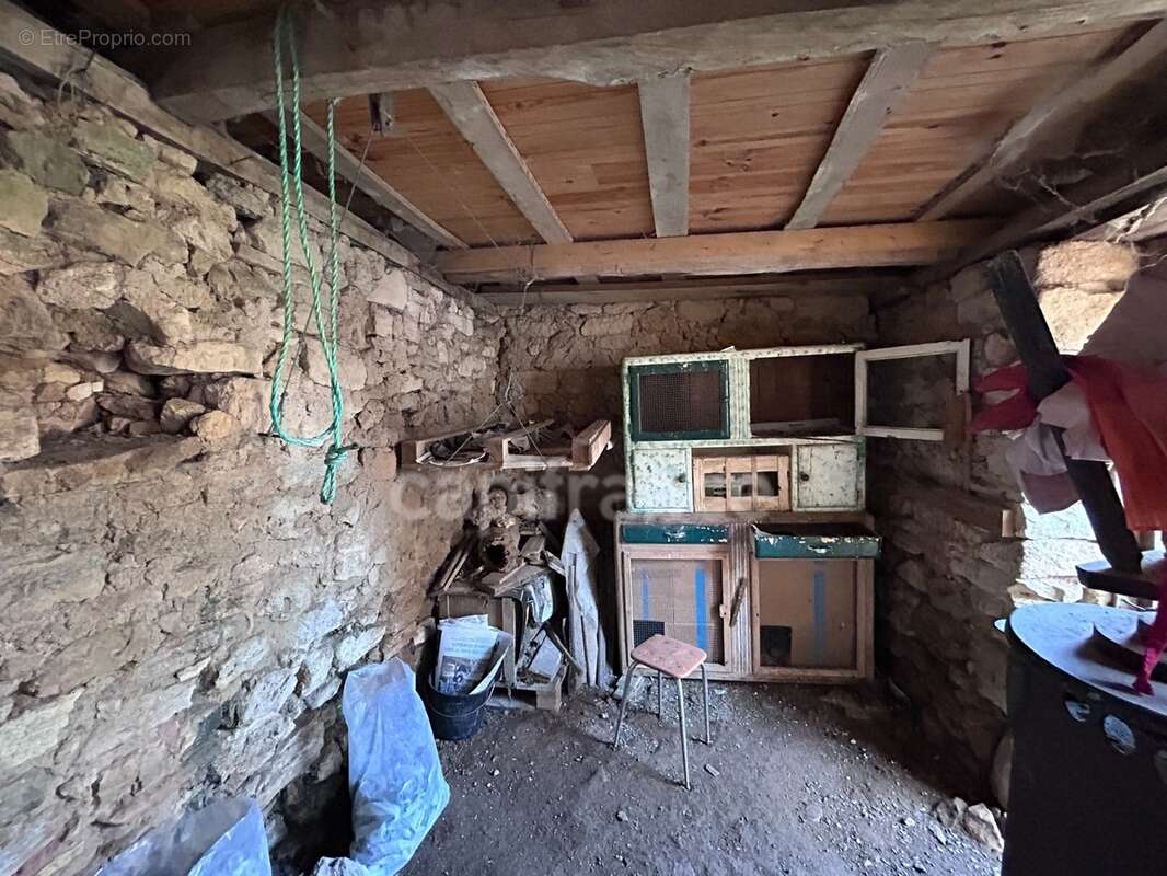 Maison à vendre 3 pièces HAUTEFORT (24) - photo 32