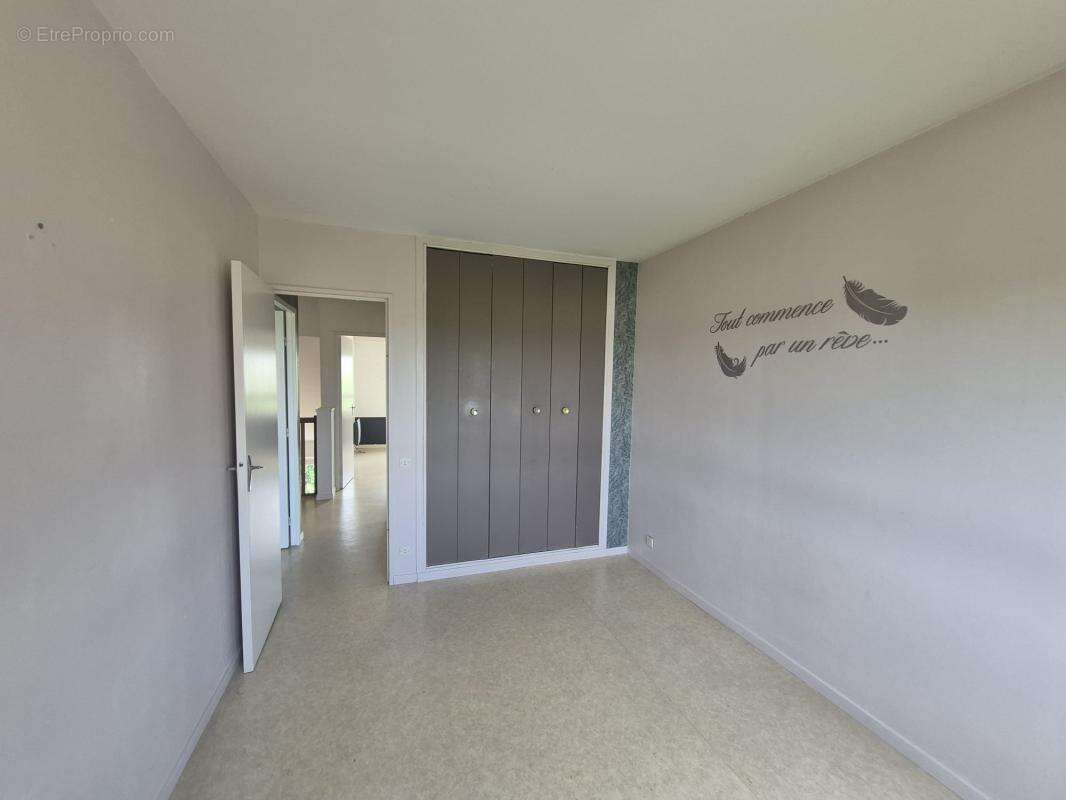 Appartement à VILLEFONTAINE