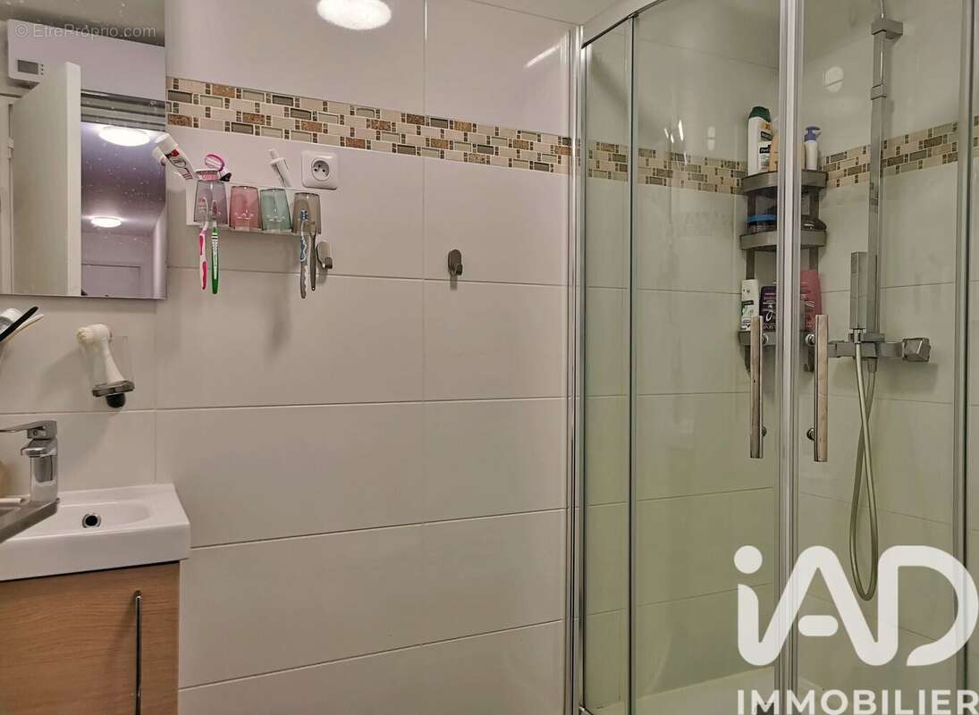 Photo 2 - Appartement à EPINAY-SUR-SEINE