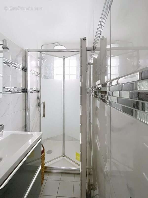 Maison 122 m² à Vitry-Sur-Seine  - photo 7