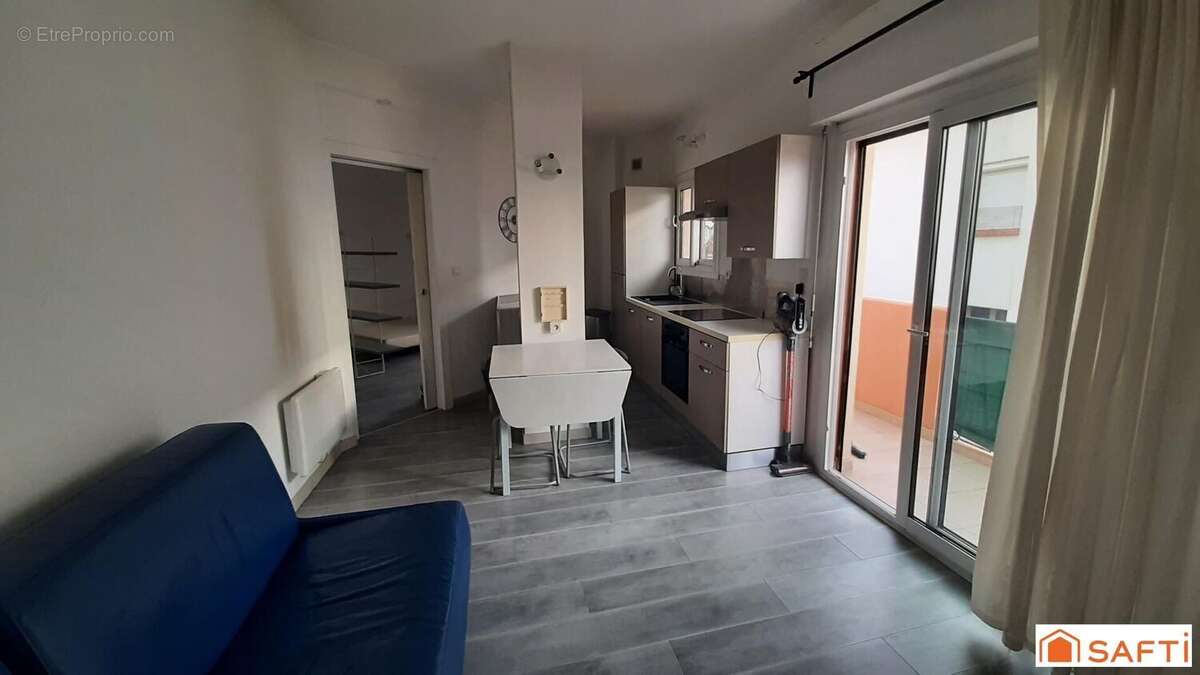 Photo 3 - Appartement à FREJUS