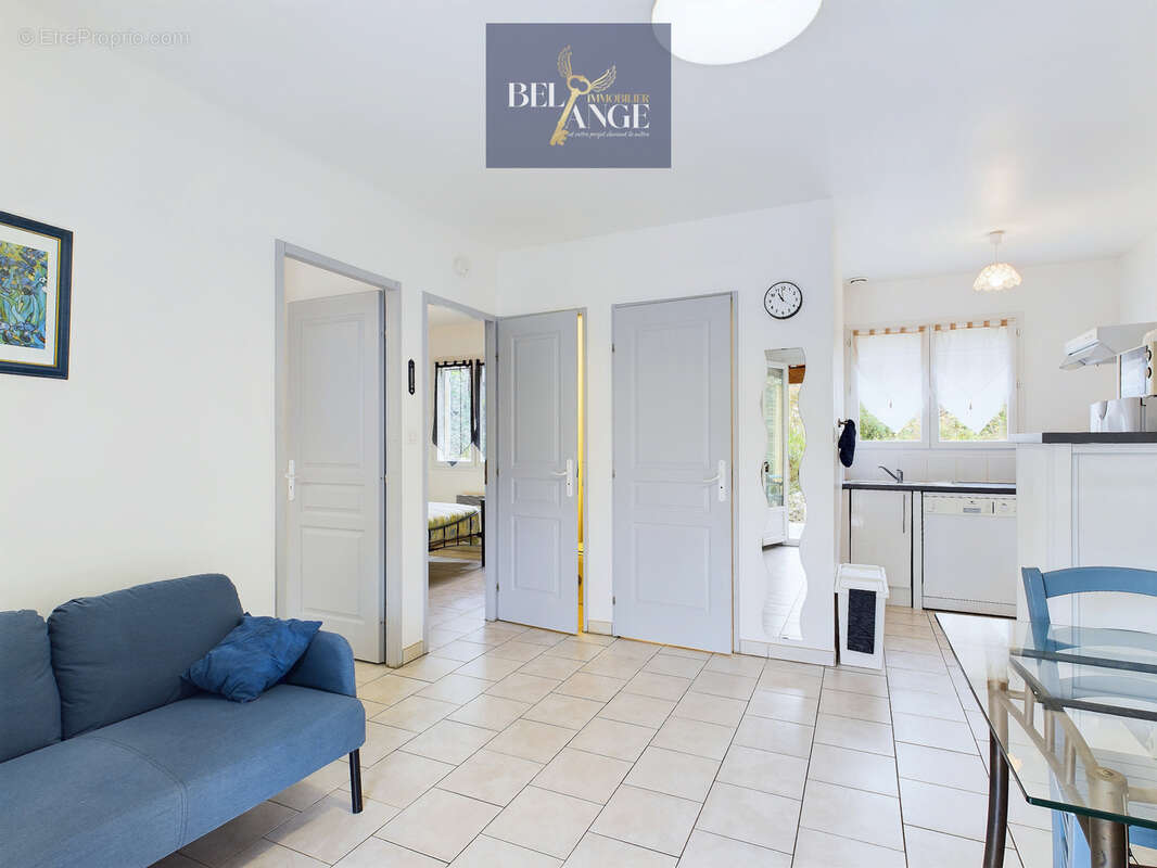 Maison à SAINT-ALBAN-AURIOLLES