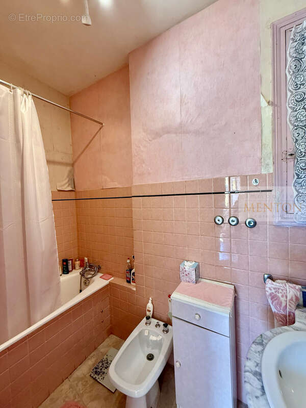 Appartement à MENTON