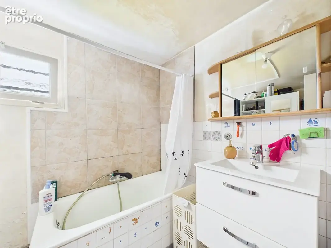 Maison de maître à vendre - 4 chambres et grand jardin ! - photo 5