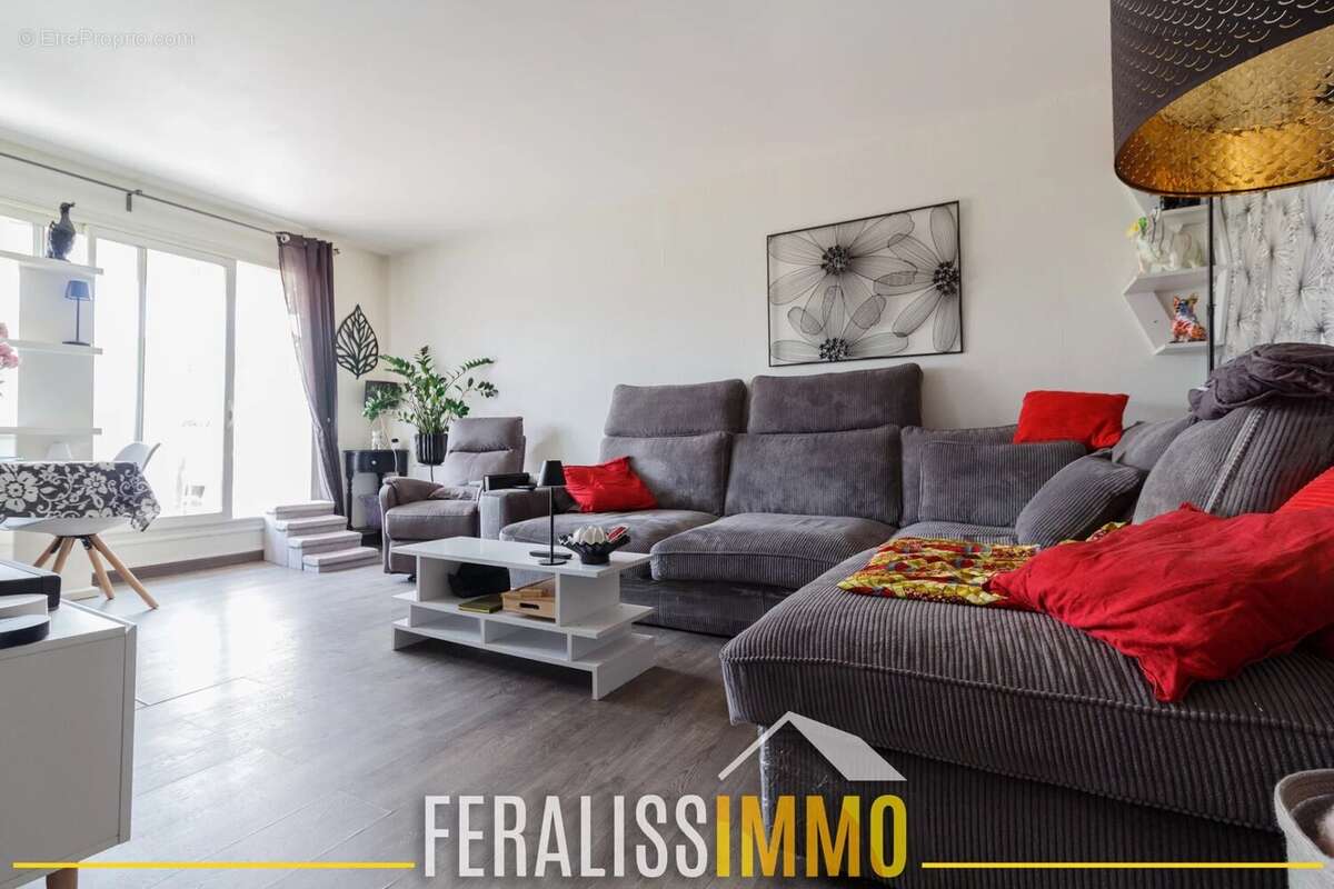 Appartement à ERAGNY