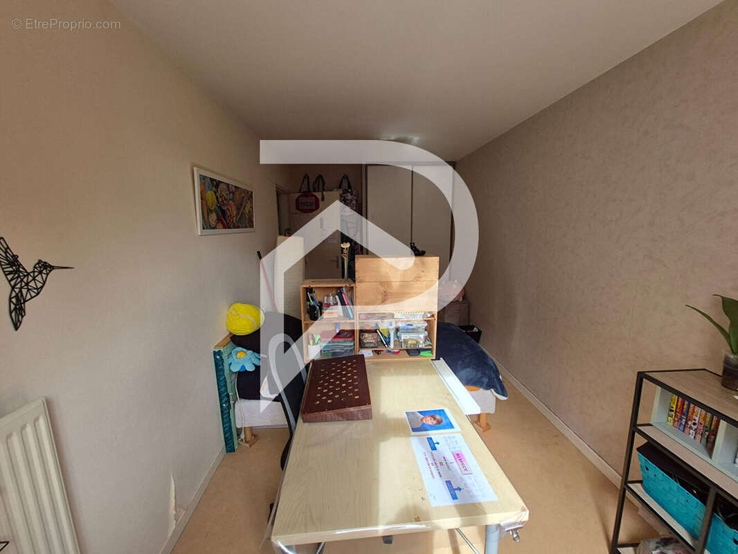 Appartement à ELANCOURT