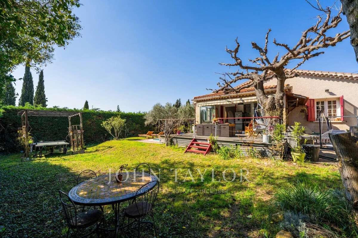 Maison à AIX-EN-PROVENCE