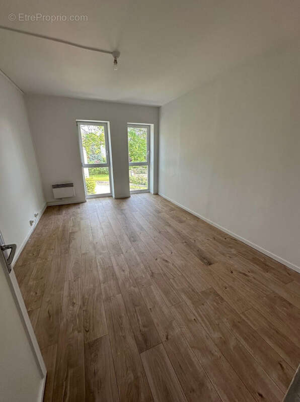 Appartement à EPINAY-SUR-ORGE