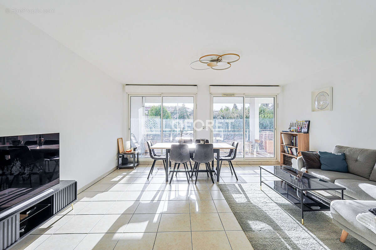 Appartement à MARSEILLE-10E