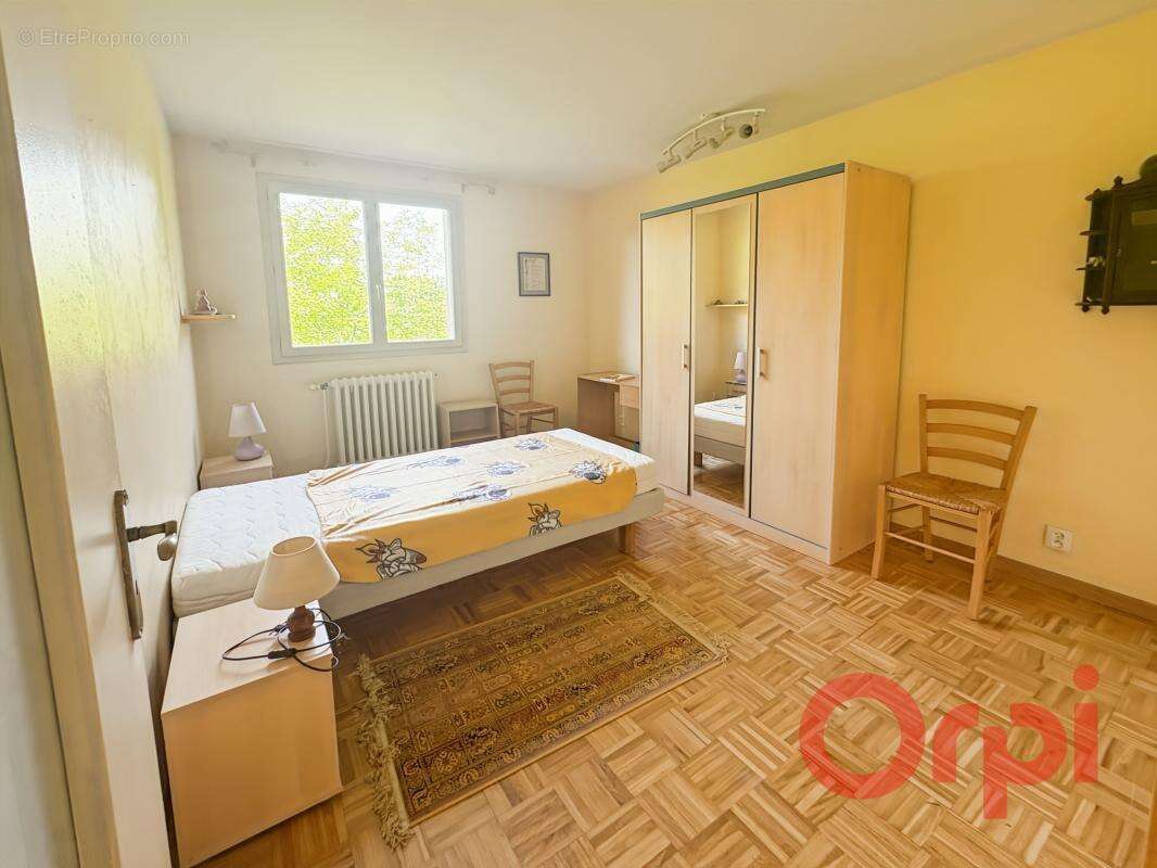 Exceptionnelle maison familiale avec grand potentiel – Habitable immédiatement ! - photo 10
