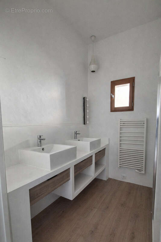 Appartement à BARON