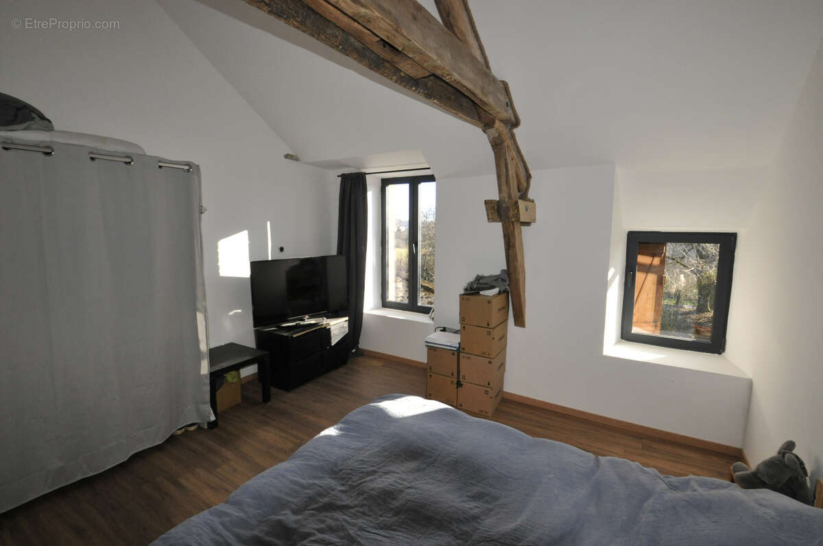 Maison à LA PORCHERIE