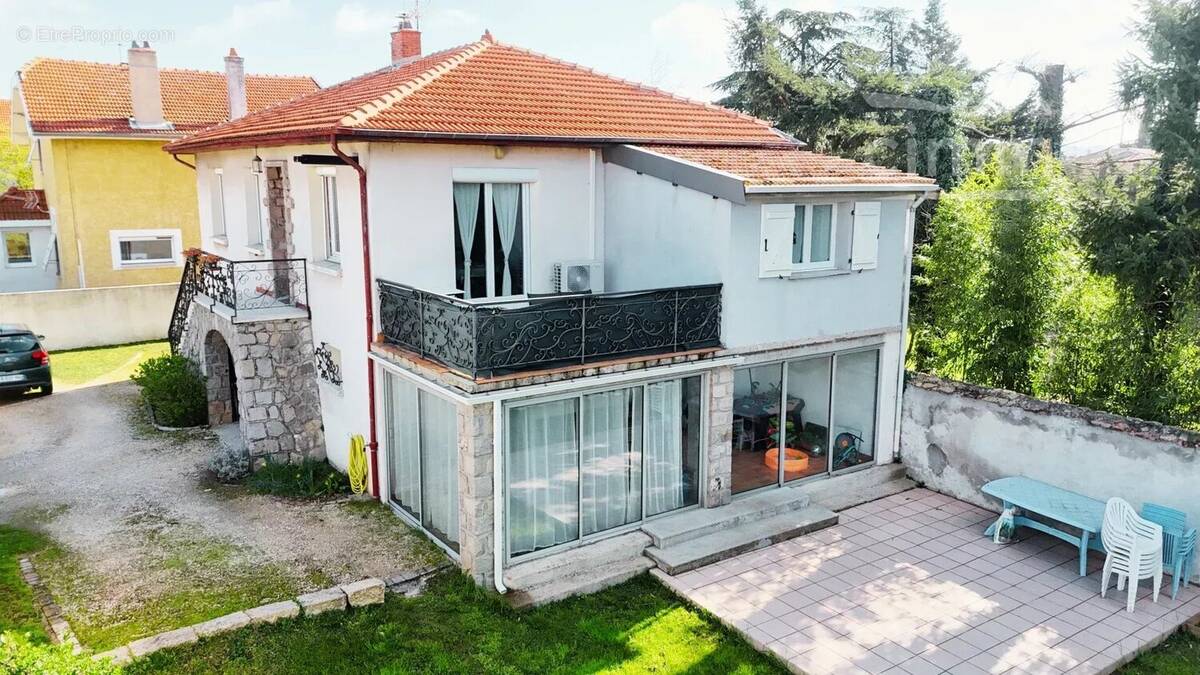 Maison à SAINT-RAMBERT-D'ALBON