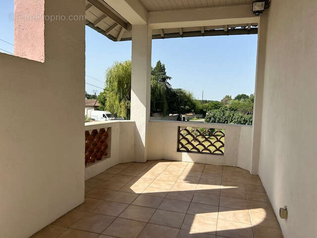 Maison à MONTBETON