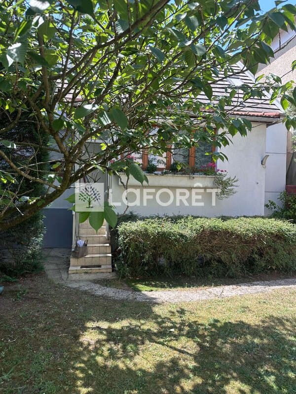 Maison Le Perreux Sur Marne 6 pièce(s) 106 m2 - photo 8
