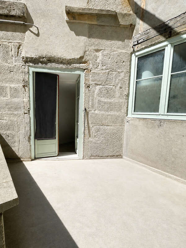 Place de l'hôtel de ville   bien rare à la vente  adresse d'exception au cœur de saint-étienne - photo 10