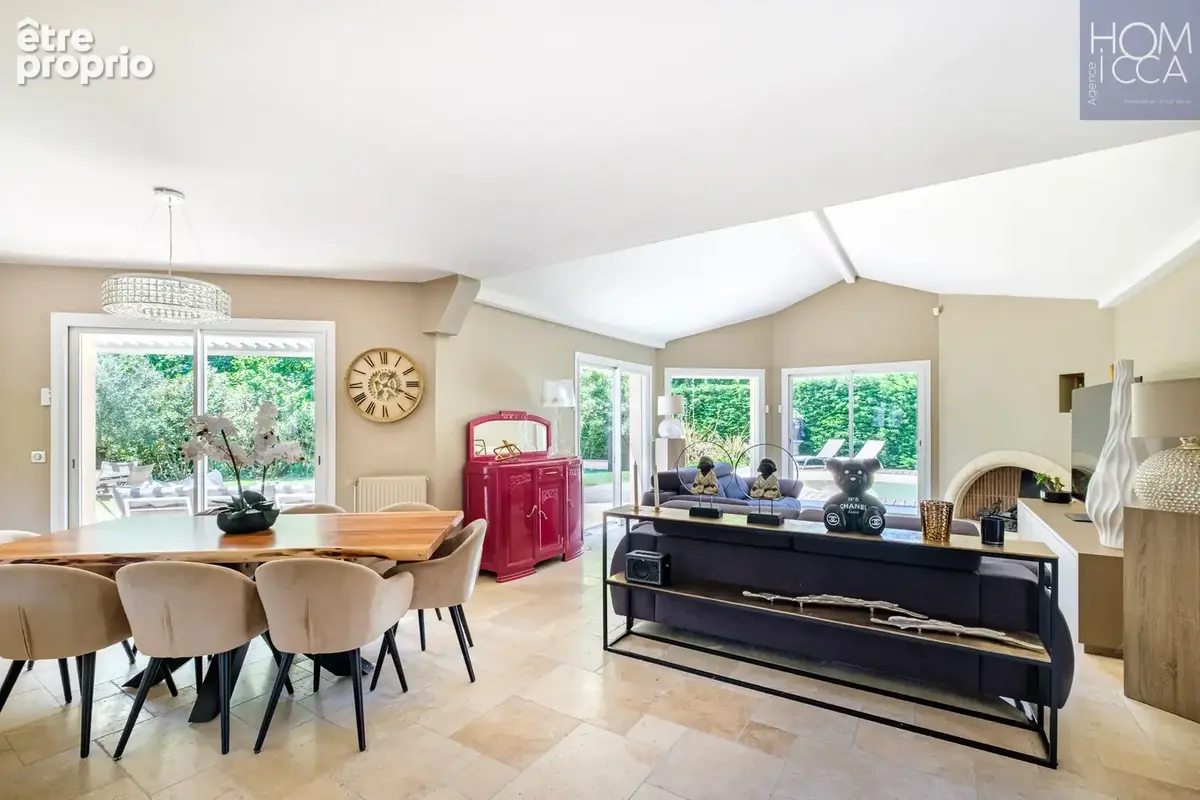Ecully Rare Maison dans un écrin de verdure avec piscine et pergola - photo 6