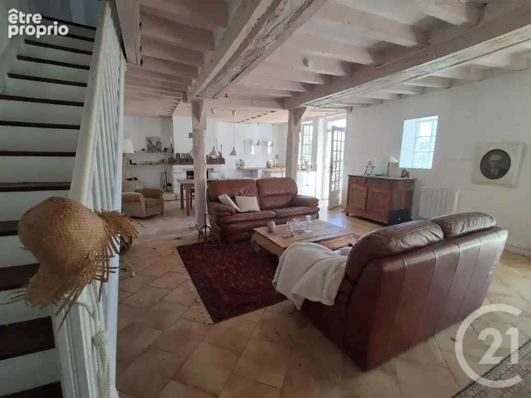 Maison 4 pièces 119 m² à vendre à Etais-La-Sauvin (89480) - photo 4