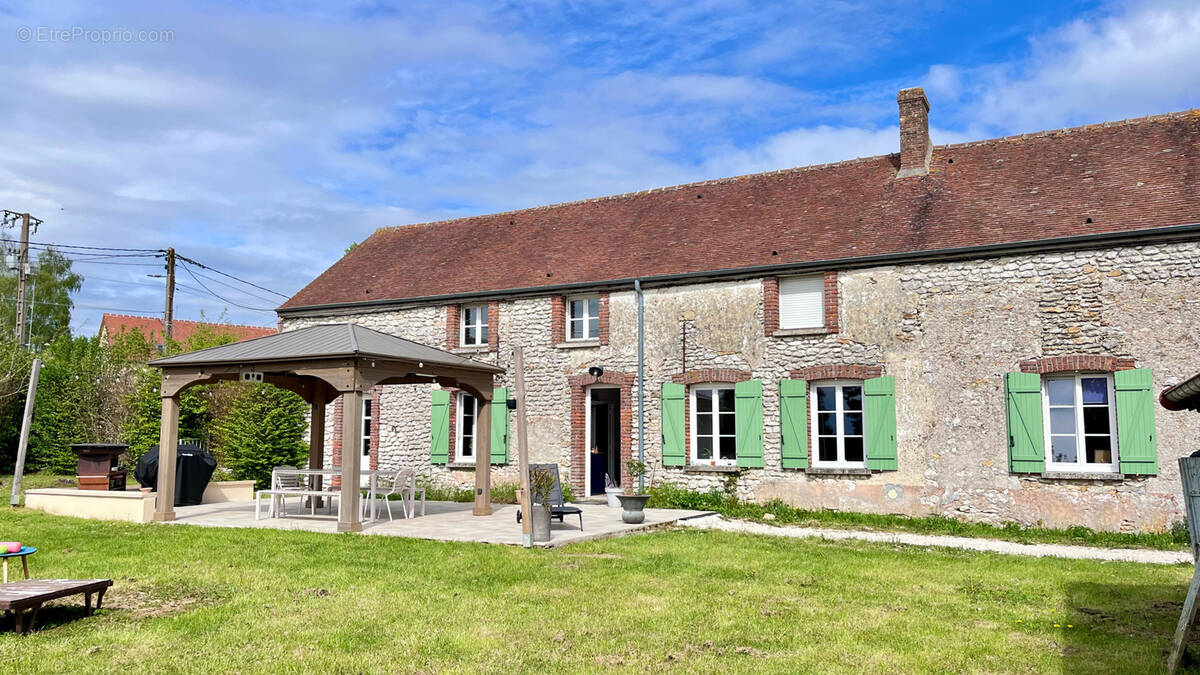 Maison à BANNOST-VILLEGAGNON