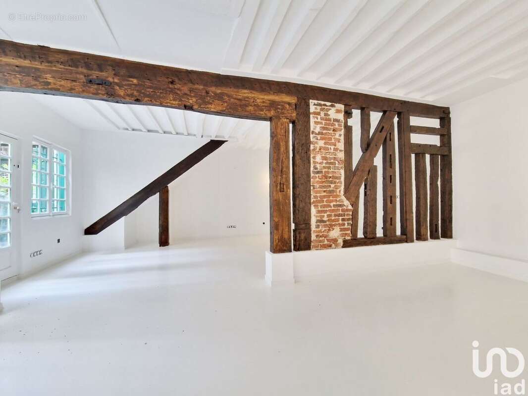 Photo 2 - Commerce à PARIS-11E