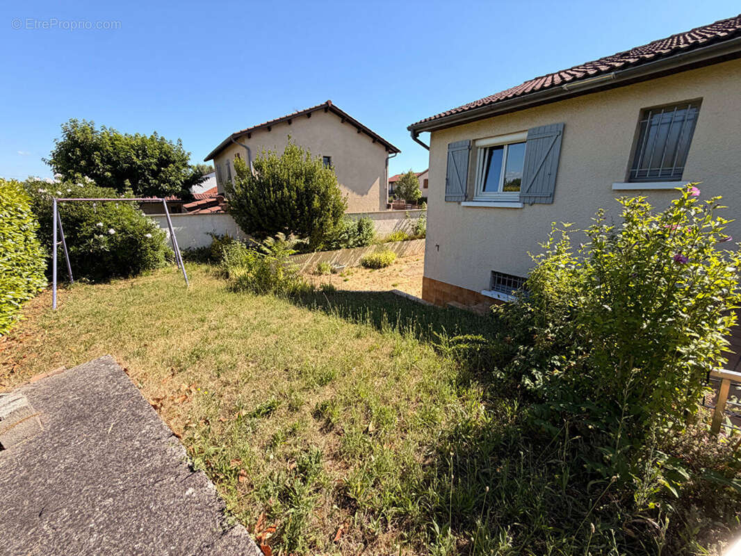 Maison à VAULX-EN-VELIN