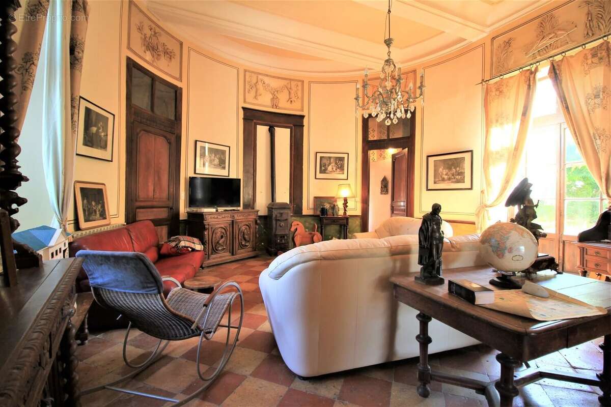 Maison à MONFLANQUIN